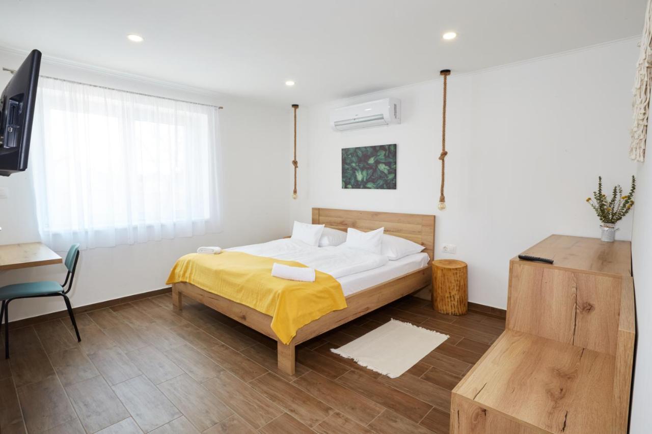 Naturella Panzio 维拉尼 外观 照片